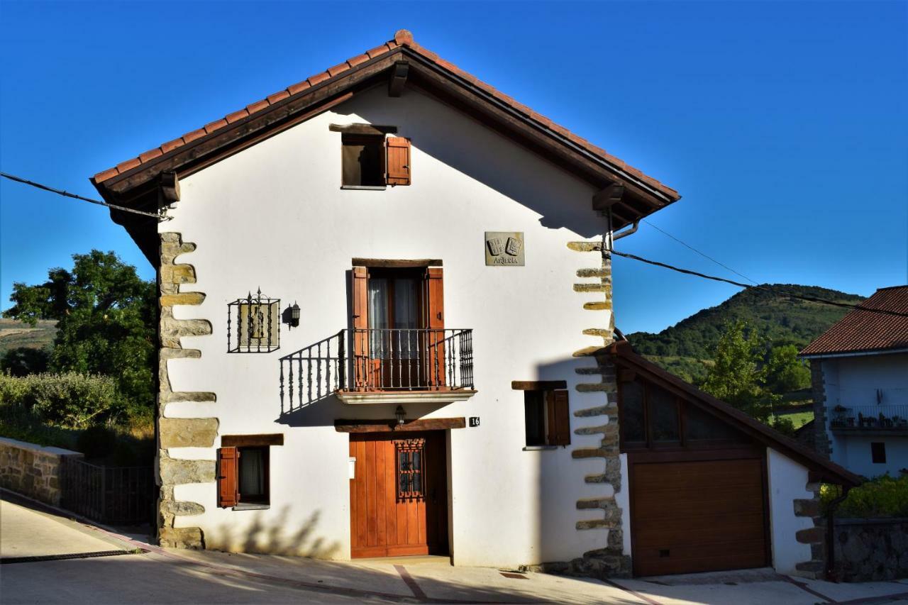 Casa Artegia Guest House Mezkiriz Bagian luar foto
